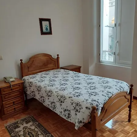 Residencial Real - Antiga Rosas Bed & Breakfast Vila Real Exterior photo